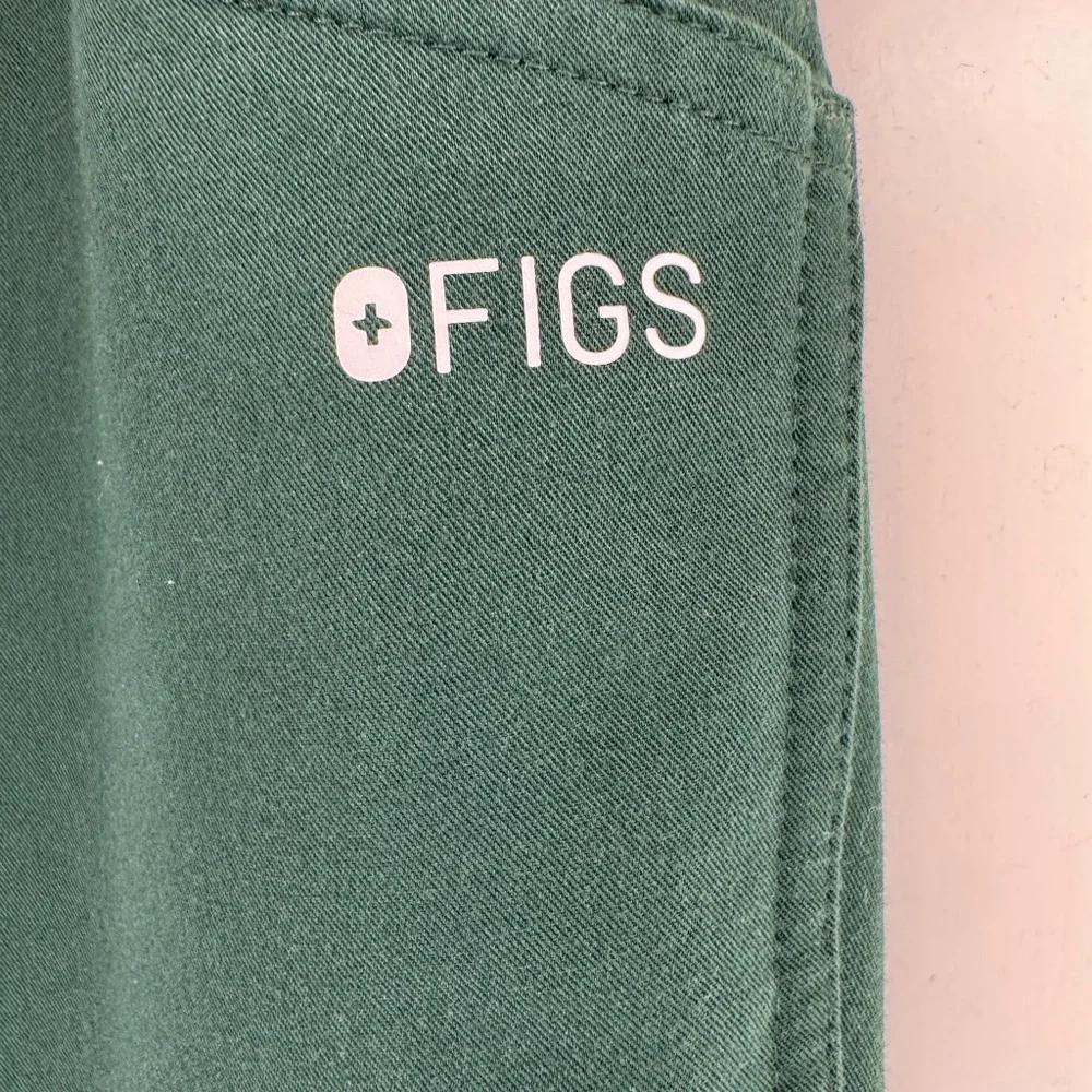 Figs Kade Cargo British Racing Green Small - Picture 4 of 8